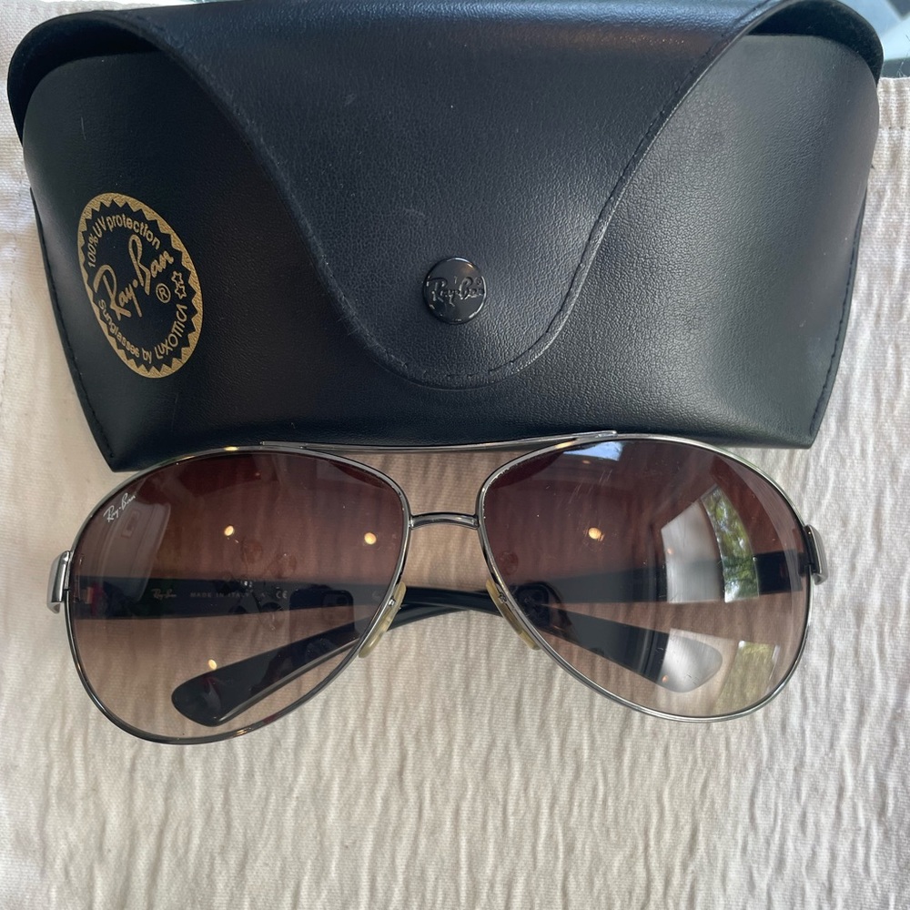 Ray band aviators